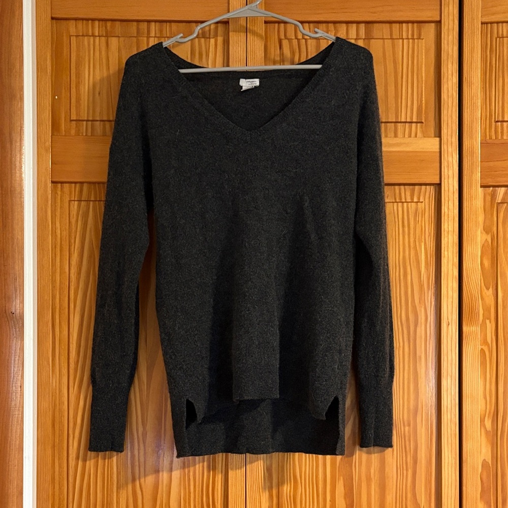 Halogen Cashmere V-Neck Sweater